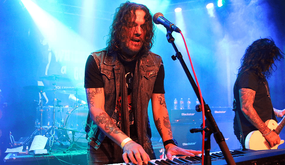 Guns N’ Roses’ Dizzy Reed reckons McDonalds wouldn’t even hire him if he applied