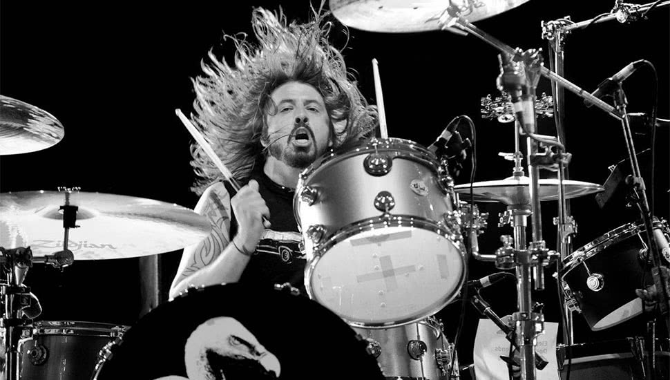 Dave Grohl discusses replacing Neil Peart as Rush’s drummer